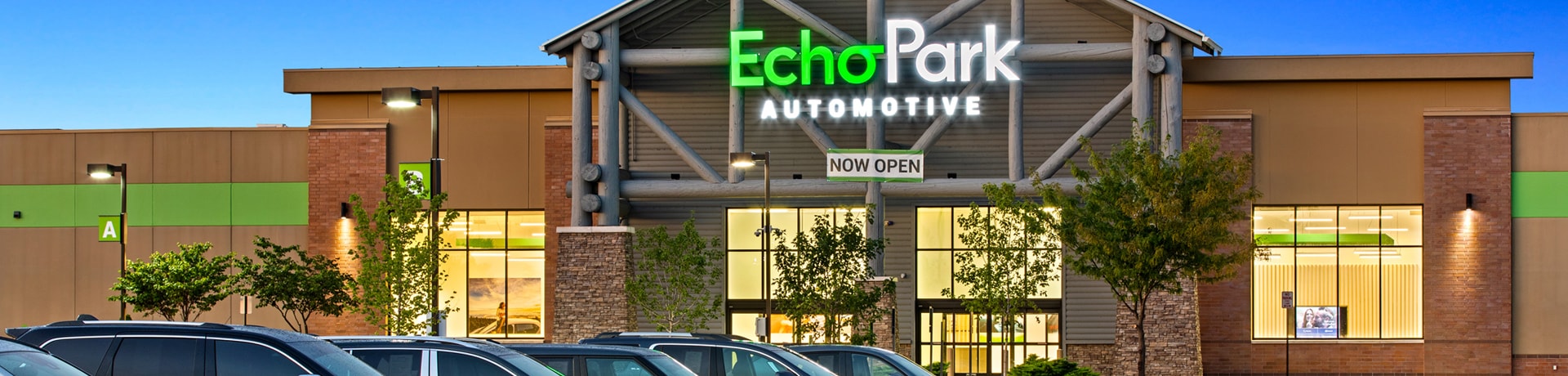 An EchoPark store is designed with guests' comfort in mind, usually with lots of windows and modern, bright furnishings and fixtures.